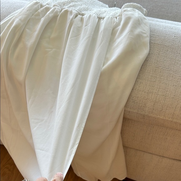 Chic White Sleeveless Maxi Dress - Picture 6 of 8